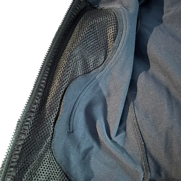 Lululemon Define Jacket - Picture 10 of 12